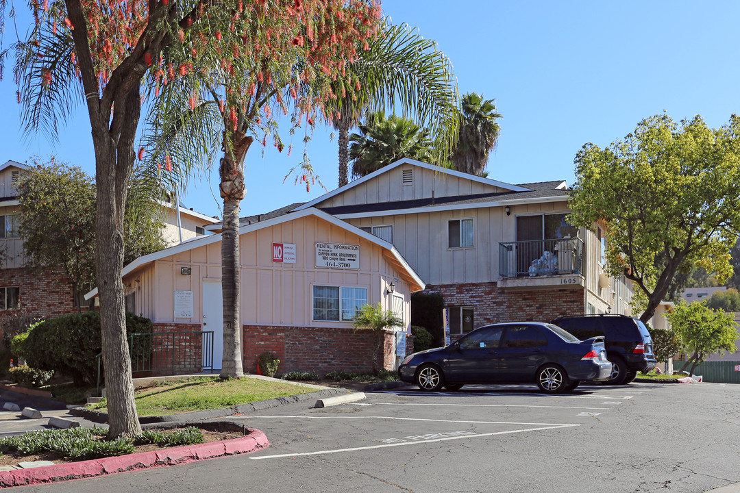 Canyon Park Apartments in Spring Valley, CA - Building Photo