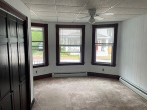 19 Central St, Unit 2 in Beverly, MA - Building Photo - Building Photo
