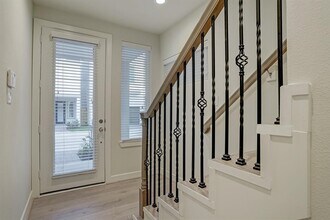 803 Burton Lndg Ln in Houston, TX - Building Photo - Building Photo
