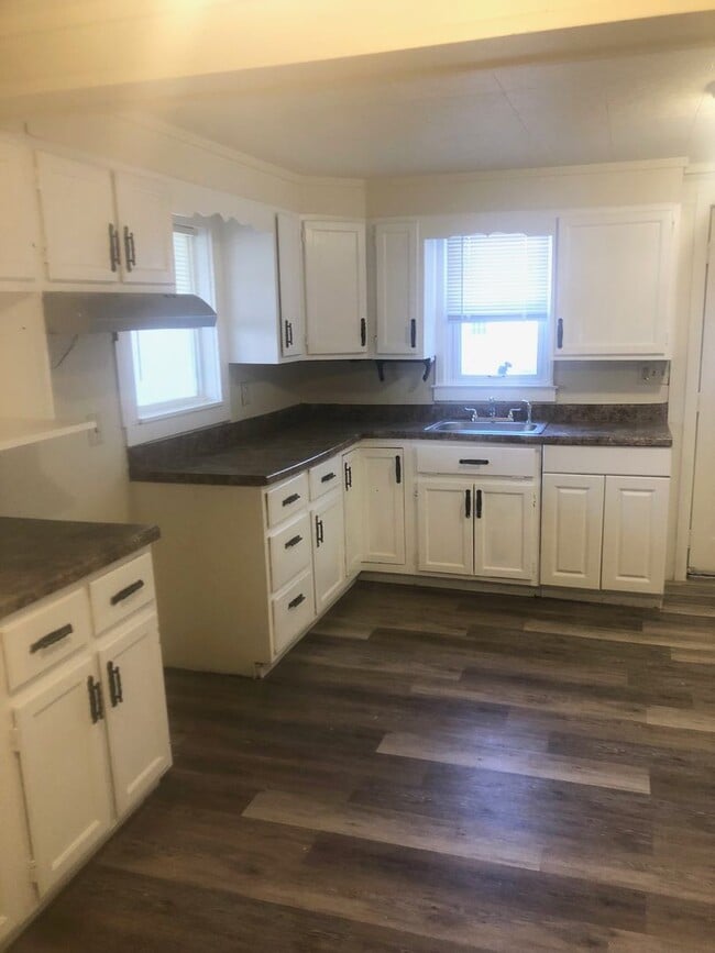 56 Knorr Ave in Seymour, CT - Building Photo - Building Photo