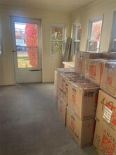 206 Dickinson Ave in East Northport, NY - Building Photo - Building Photo