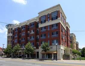 The WestLee in Arlington, VA - Building Photo - Building Photo