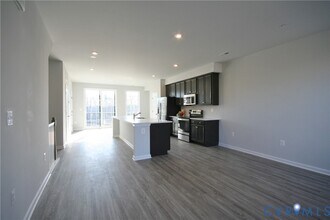 13226 Coalfield Station Ln in Midlothian, VA - Building Photo - Building Photo