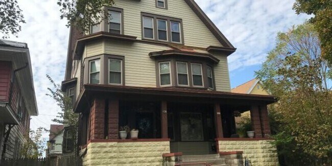 543 N 33rd St in Milwaukee, WI - Building Photo - Building Photo