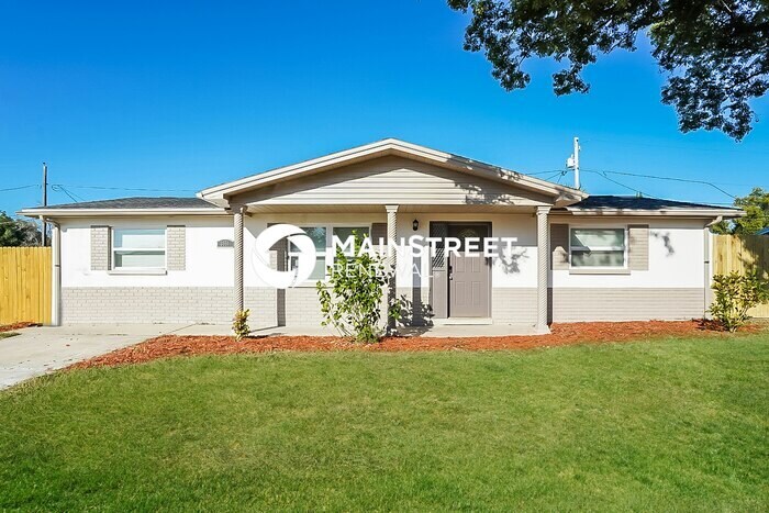 3551 Bedford St in Port Richey, FL - Building Photo