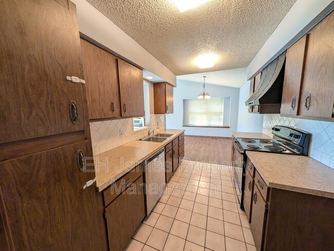 7323 S Canton Ave in Tulsa, OK - Building Photo - Building Photo