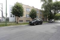 3000 N Kostner Ave in Chicago, IL - Building Photo - Building Photo