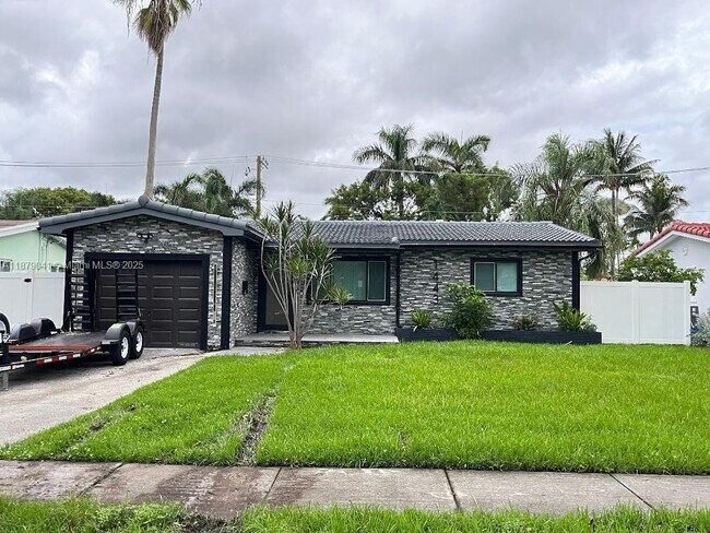 property at 1443 Harding St