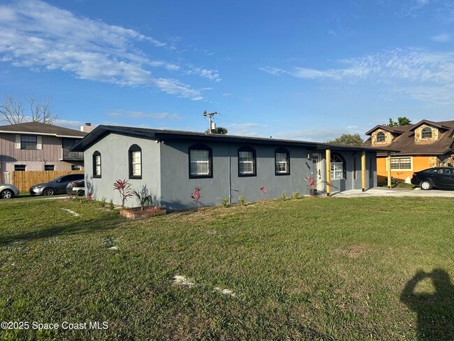 3782 Catalina Dr in Cocoa, FL - Building Photo - Building Photo