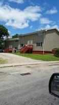 116-122 Saint Albans St in Waterloo, IA - Building Photo