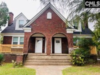 329 S Saluda Ave in Columbia, SC - Foto de edificio - Building Photo