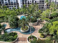 520 Brickell Key Dr, Unit A1604 in Miami, FL - Foto de edificio - Building Photo