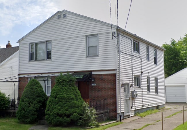 property at 171 Springville Ave