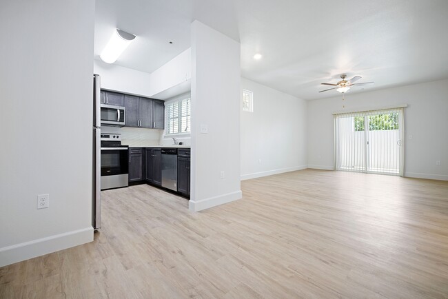 The Orchards Apartments Phase II in Fresno, CA - Foto de edificio - Building Photo