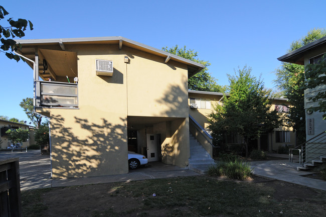 2525 Camara Cor in Concord, CA - Foto de edificio - Building Photo