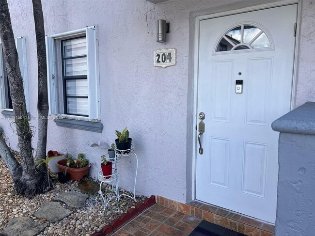 200 SW 113th Ave