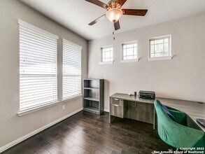 5348 Saffron Rose in San Antonio, TX - Building Photo - Building Photo