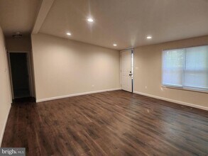 22848 Our Ladys Ln in Lexington Park, MD - Building Photo - Building Photo