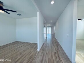 15402 W Cottontail Ln in Surprise, AZ - Building Photo - Building Photo