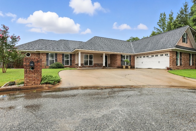 property at 131 Rock Ct