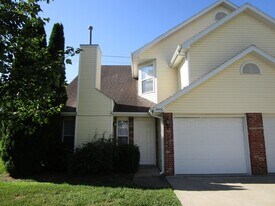 4406-4408-4408 Cheryl Ct in Columbia, MO - Building Photo