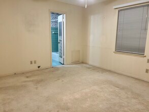 7214 Sharpview Dr in Houston, TX - Building Photo - Building Photo