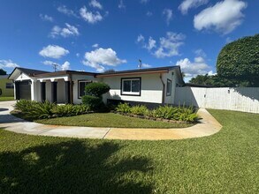 10339 Daphne Ave in Palm Beach Gardens, FL - Building Photo - Building Photo