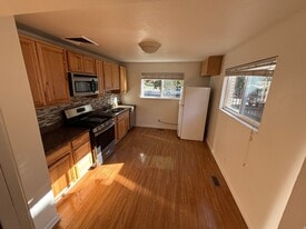 1461 W 400 S in Salt Lake City, UT - Building Photo