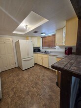 540 Sunset Ln in Sedona, AZ - Foto de edificio - Building Photo
