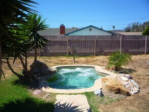 12946 Morene St in Poway, CA - Building Photo - Building Photo