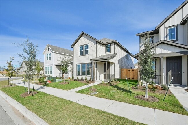 152 Hartson Dr in Taylor, TX - Building Photo - Building Photo