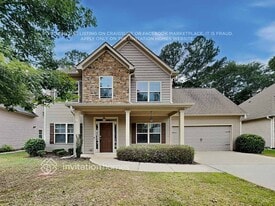 193 Fairway Dr in Newnan, GA - Building Photo