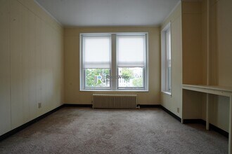 1128 Commonwealth Ave, Unit 3 in Boston, MA - Building Photo - Building Photo