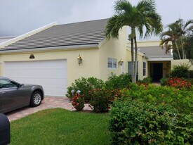 17042 Traverse Cir in Jupiter, FL - Building Photo