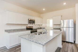 83 Rowlett Pl in Winder, GA - Building Photo - Building Photo