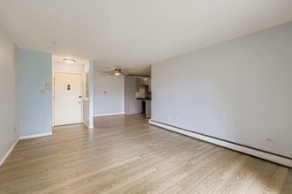 870 Winesap Ct in Prospect Heights, IL - Building Photo - Building Photo