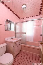 88 Ten Hills Rd, Unit 1 in Somerville, MA - Building Photo - Building Photo
