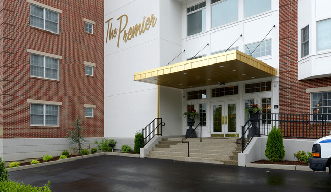 The Premier Apartments in Providence, RI - Building Photo - Building Photo