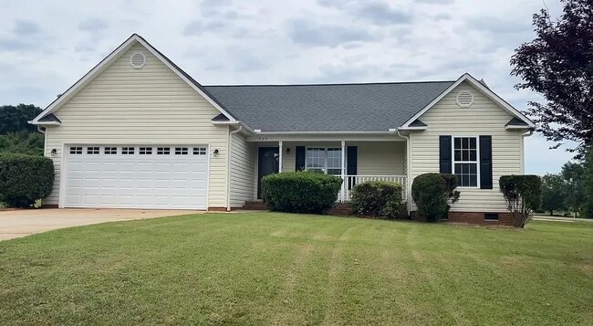 property at 404 Kingsboro Ct