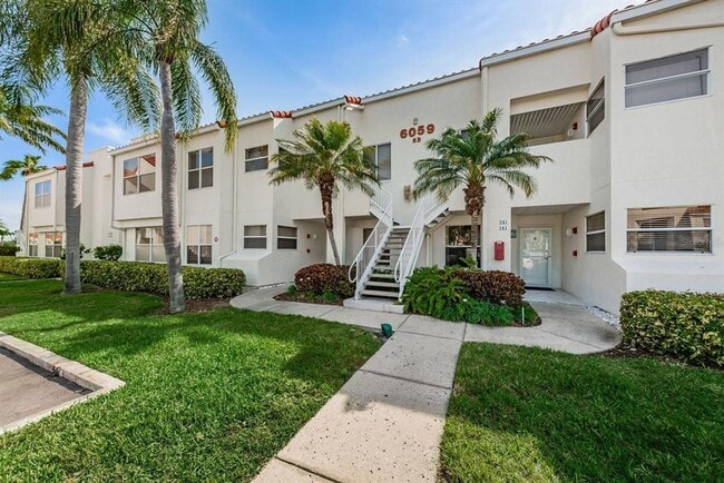property at 6059 Bahia Del Mar Blvd S