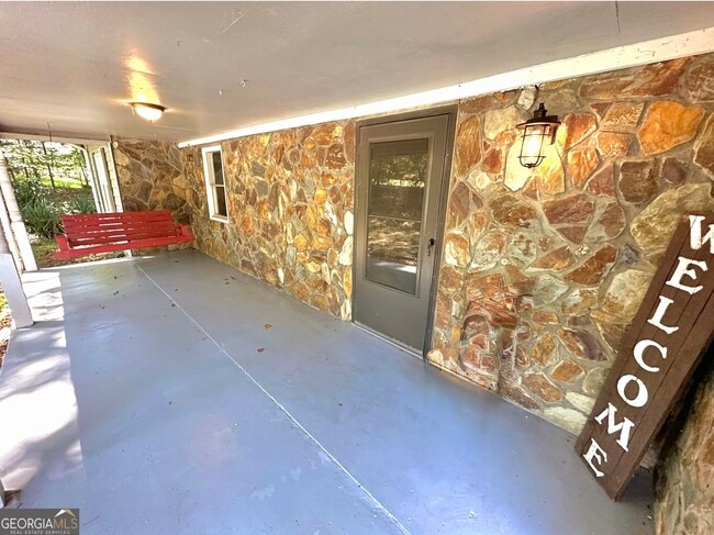 1247 Wooten Dr in Canton, GA - Foto de edificio - Building Photo