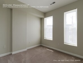 1806 N Calvert St-Unit -2FL in Baltimore, MD - Building Photo - Building Photo
