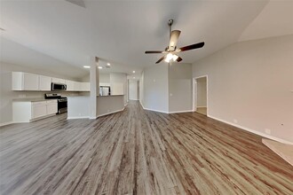 3126 Silver Cedar Trail in Katy, TX - Building Photo - Building Photo