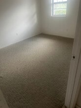 9345 W Longview Pkwy in Kansas City, MO - Building Photo - Building Photo