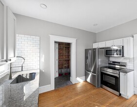 1619 E Main St in Columbus, OH - Building Photo - Building Photo