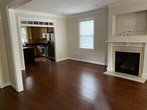 945 Longley Ave NW in Atlanta, GA - Foto de edificio - Building Photo