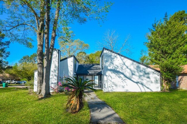 48 Artesia in Conroe, TX - Building Photo - Building Photo