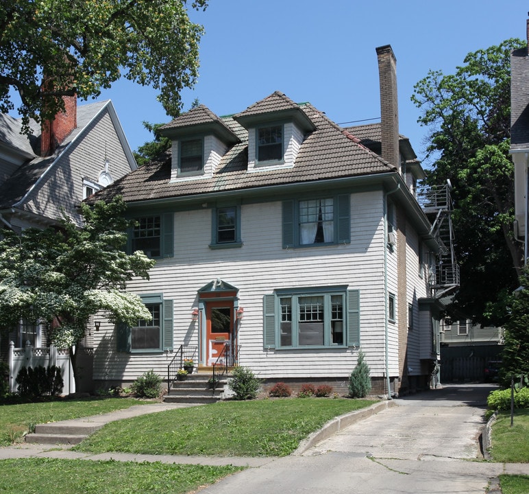 88 Berkeley St in Rochester, NY - Building Photo