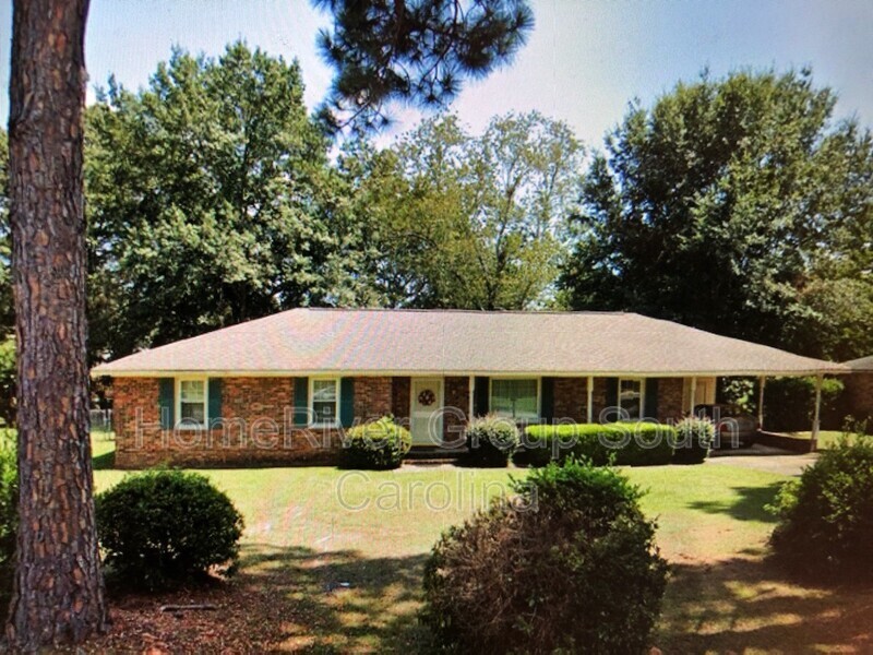 541 Lynam Rd in Sumter, SC - Building Photo
