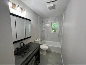 48 High Top Cir, Unit Apt 1 in Hamden, CT - Building Photo - Building Photo